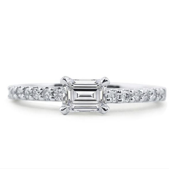 Italo East West Emerald Created White Sapphire Wedding Band 5 1/2 - Picture 2 of 10